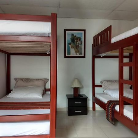 Bed and Breakfast Casa Colon Cali Esterno foto
