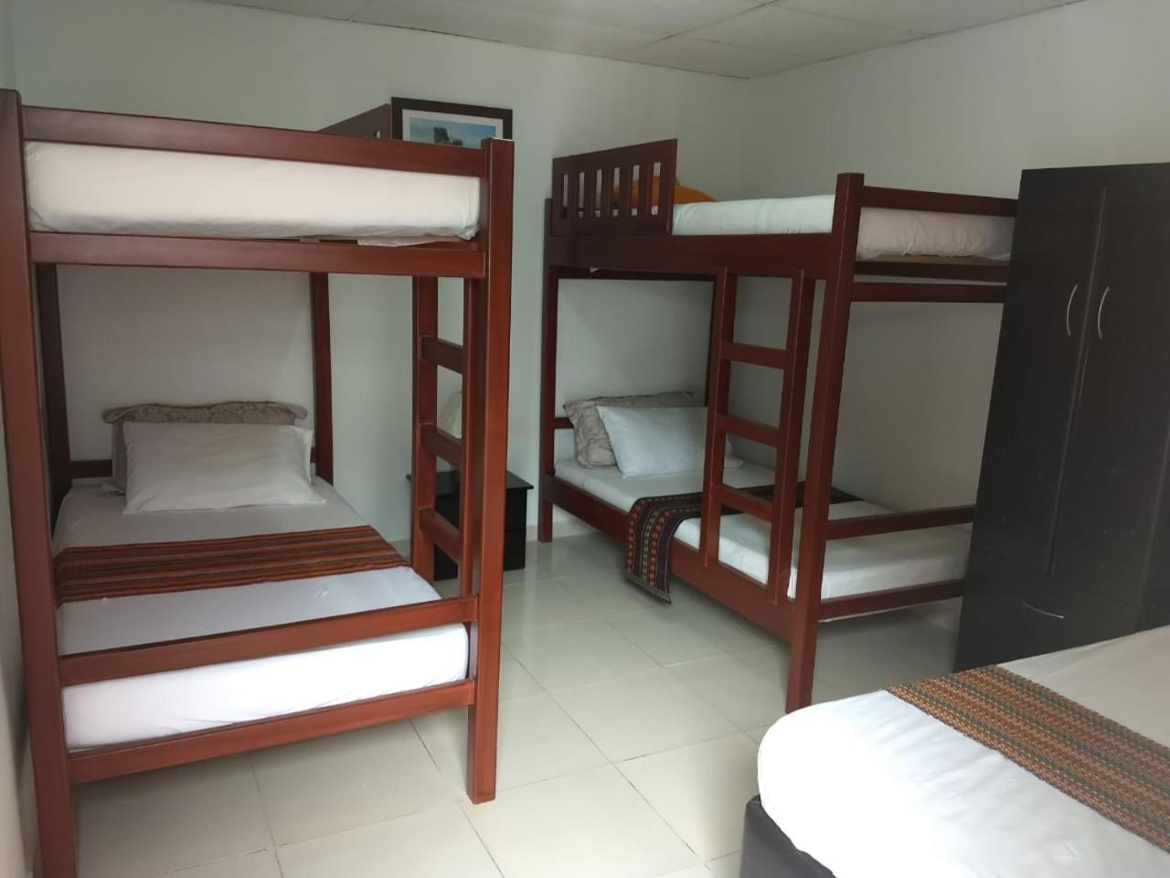 Bed and Breakfast Casa Colon Cali Esterno foto